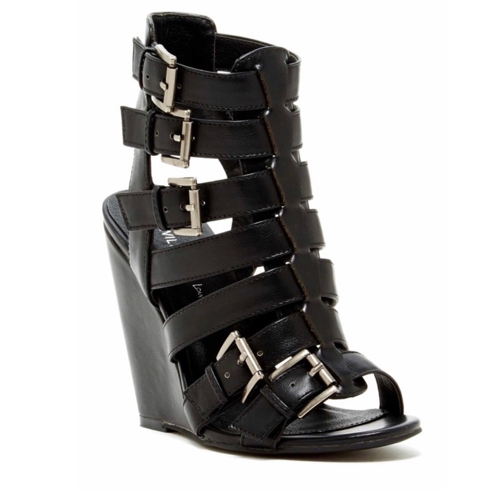 Wild Diva Black Ankle Booties Wedge Heels  Boots, 5.5 size